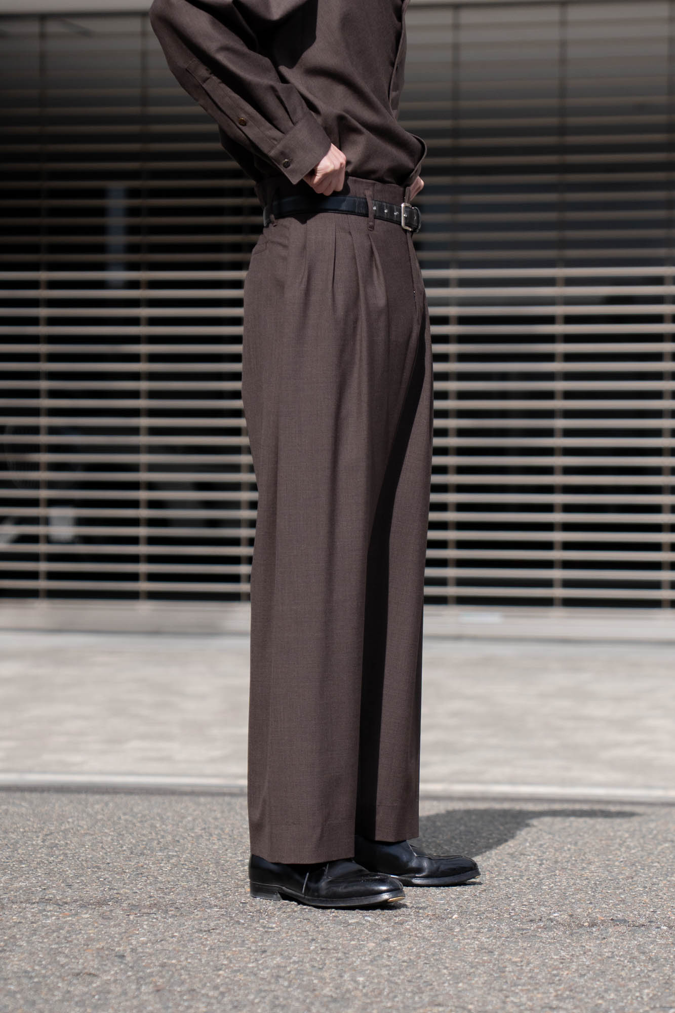 OVERCOAT スラックス パンツ ブラック サイズ00 5 Tuck Trouser in Wool Tropical | スラックス OVERCOAT（オーバー