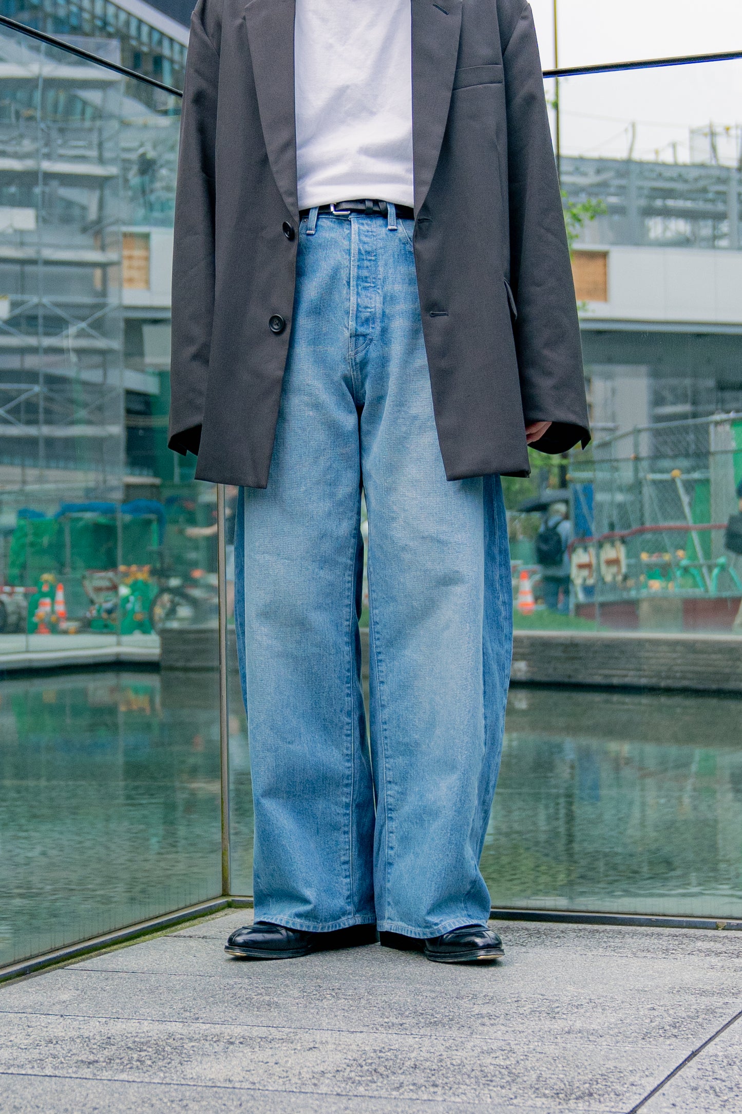 DEFORMATION WIDE DENIM JEANS