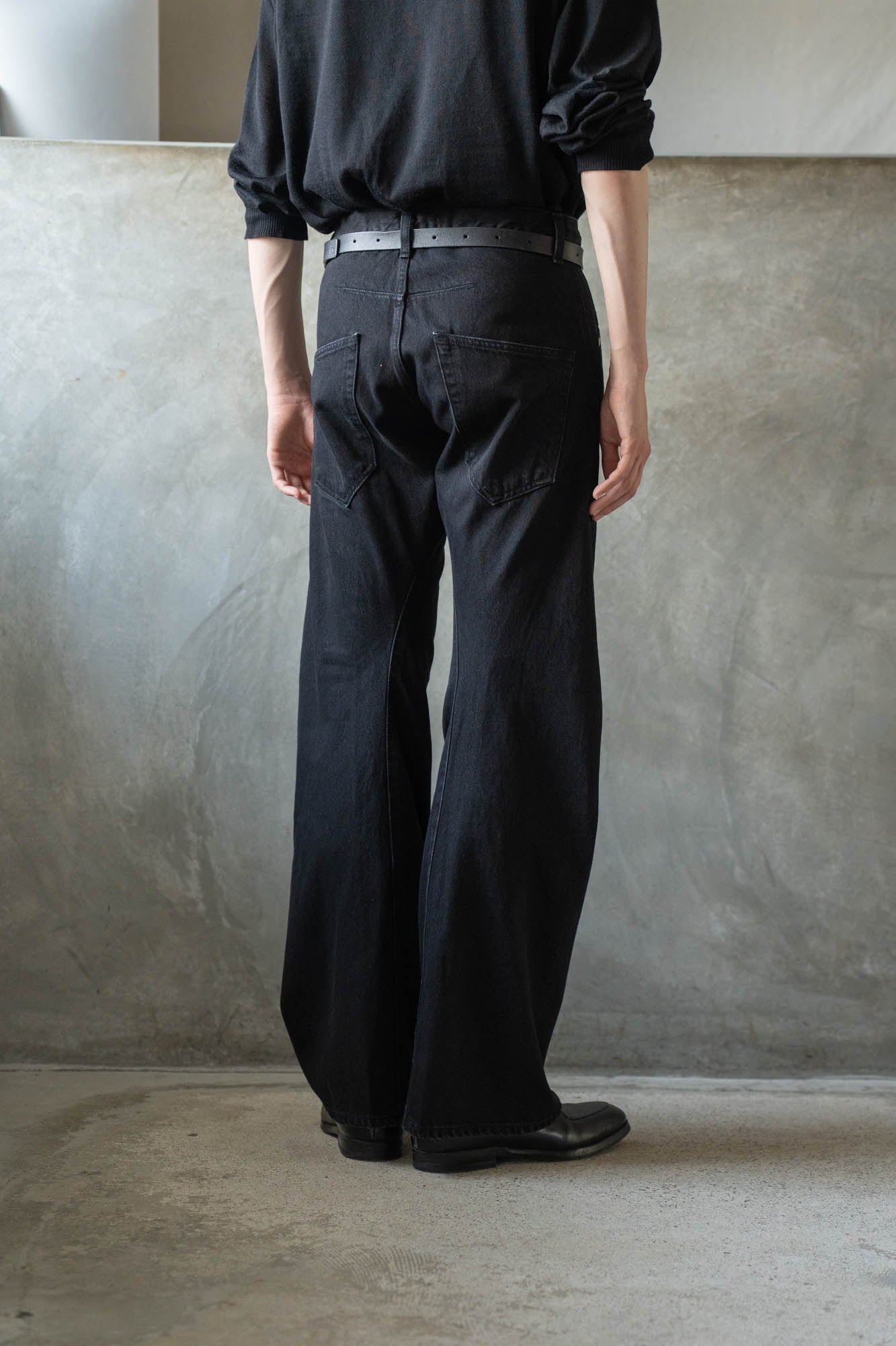 3D TWISTED JEANS