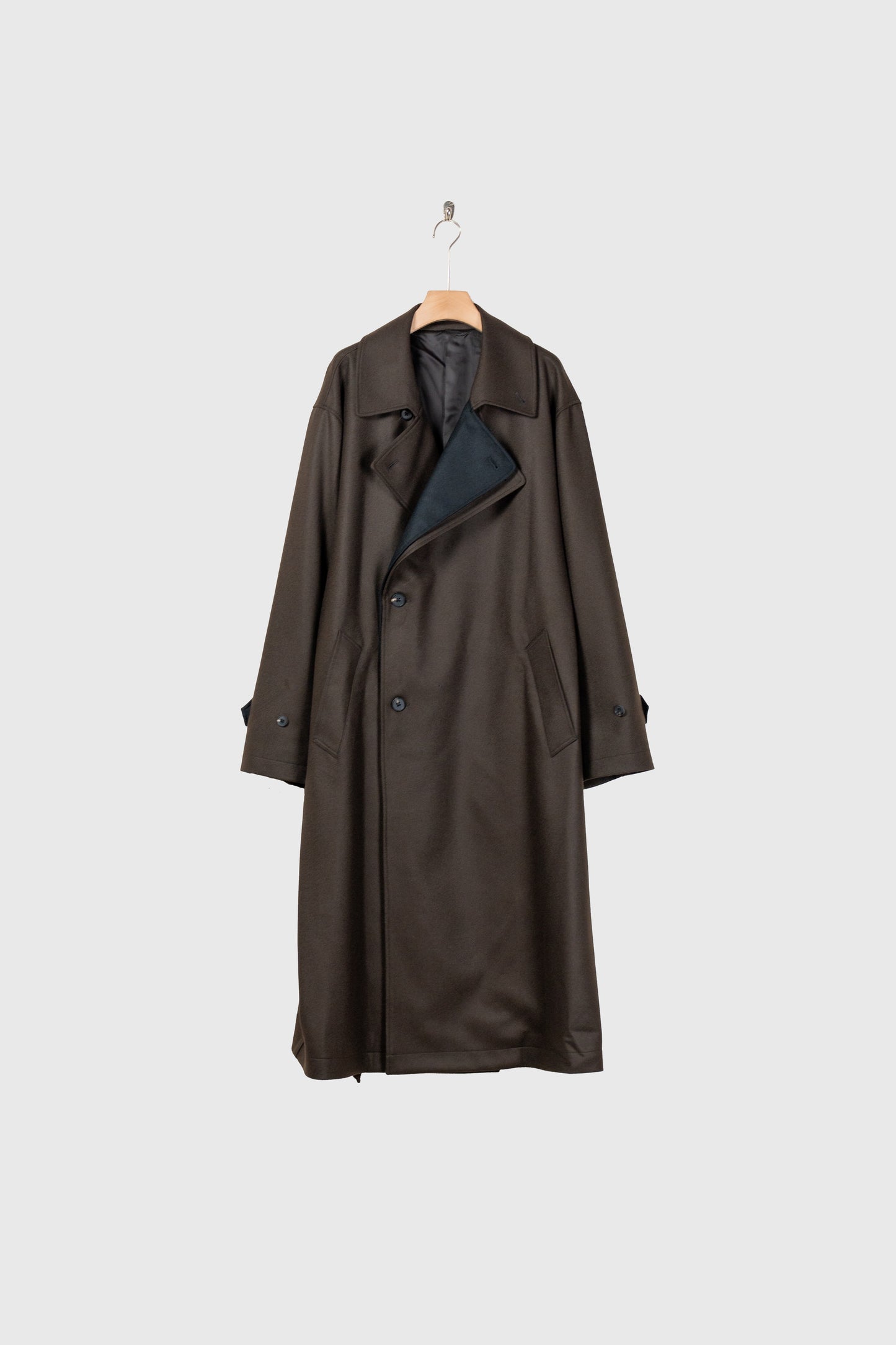 DOUBLE LAPELED DOUBLE BREASTED COAT(ST.1209)