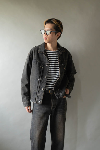 THE JEAN JACKET