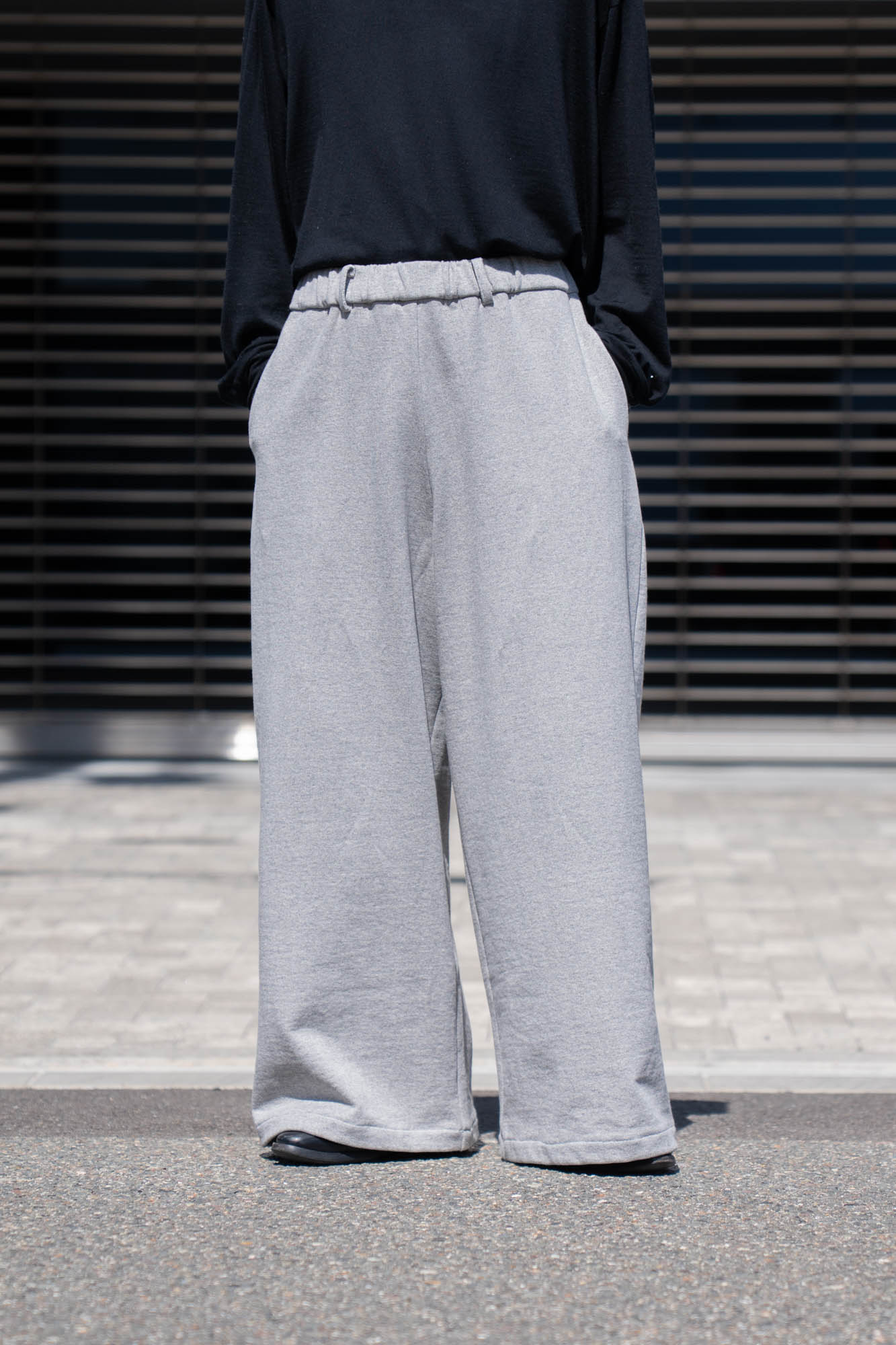 SWEAT PANTS