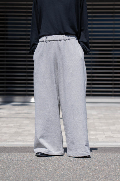 SWEAT PANTS