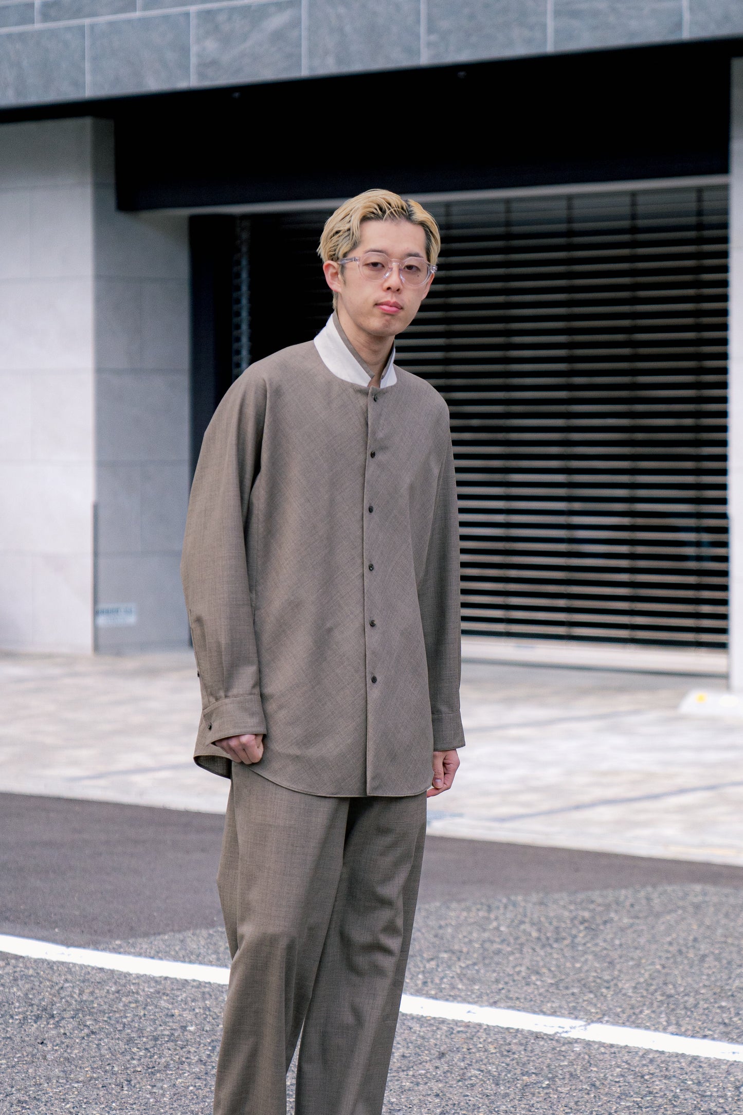 OVERSHIRT WITH NOTCHED LAPEL IN WOOL TROPICAL