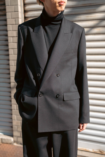 DOUBLE BREASTED TAILORED JACKET