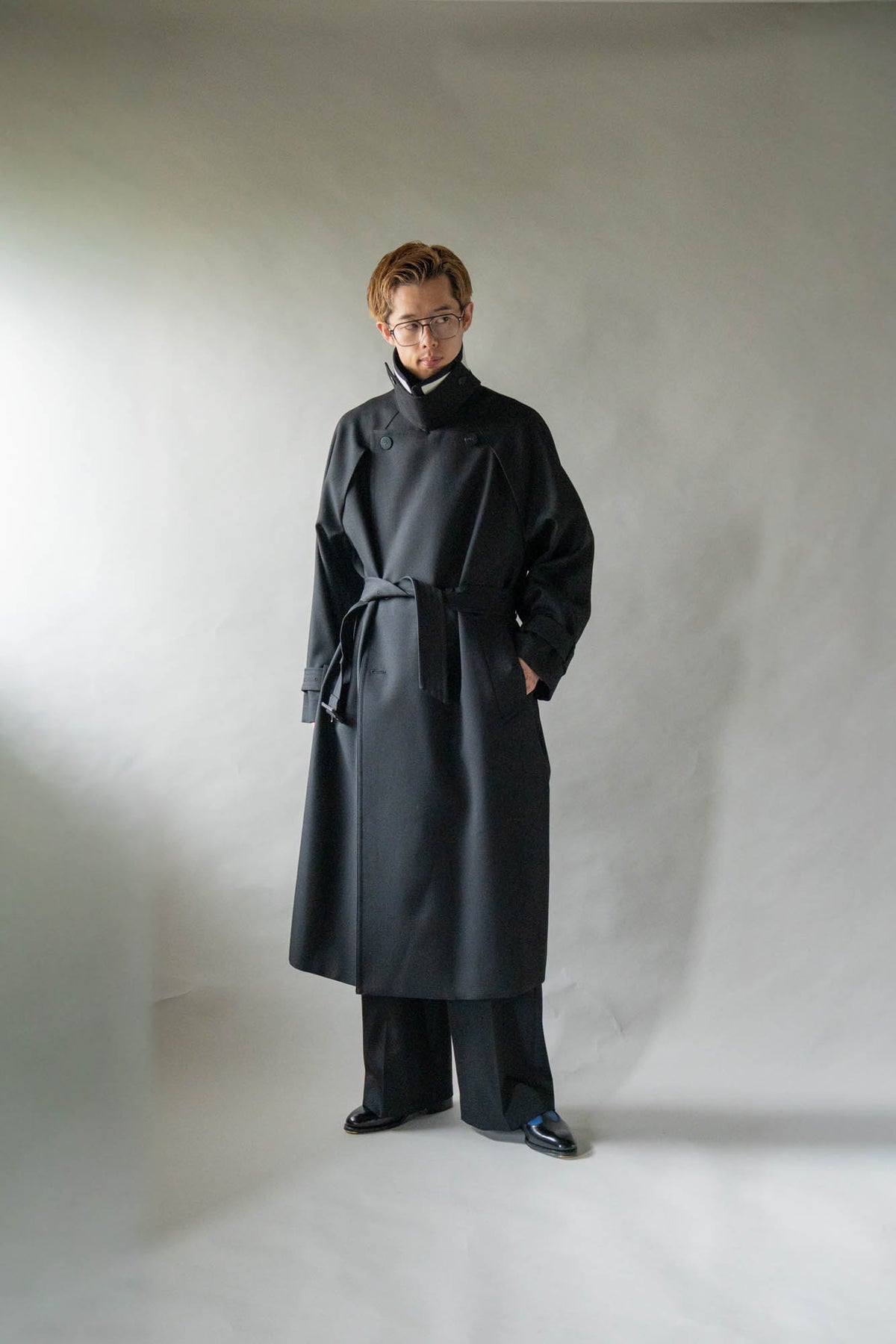 Wool Gabardine Trench Coat In Black