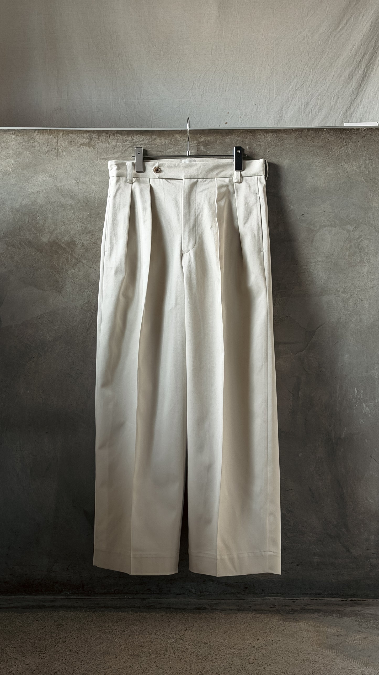 COTTON GABA 2TUCK WIDE SLACKS