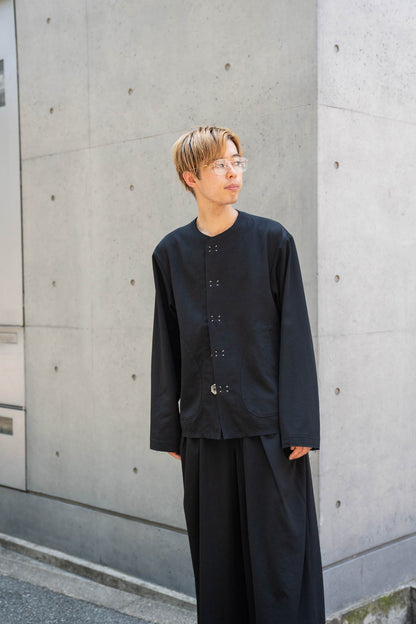 No-collar wool gabardine jacket