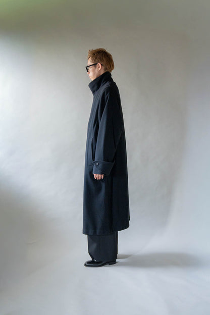 STAND-COLLAR COAT