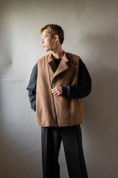 Single Vest Wool Angola Shaggy