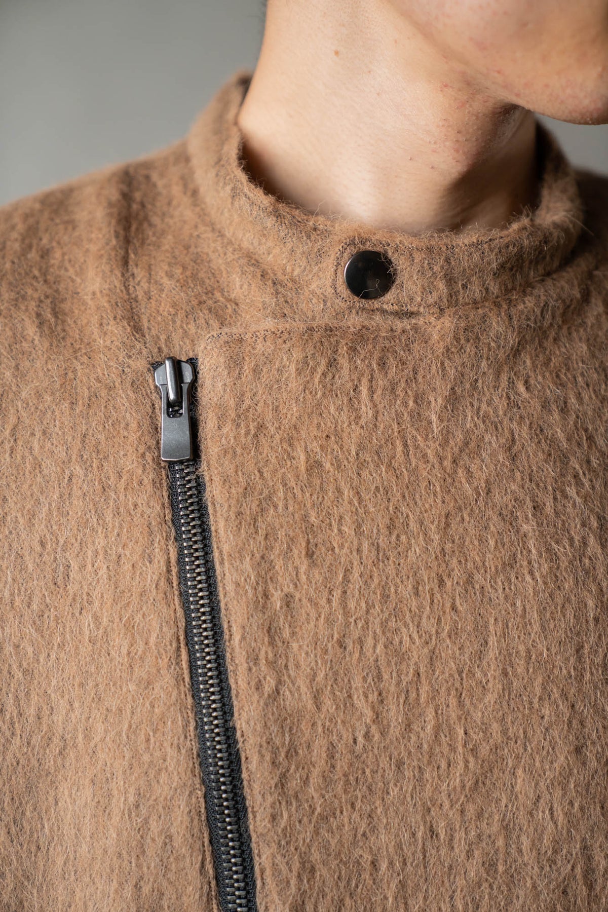 Single Vest Wool Angola Shaggy