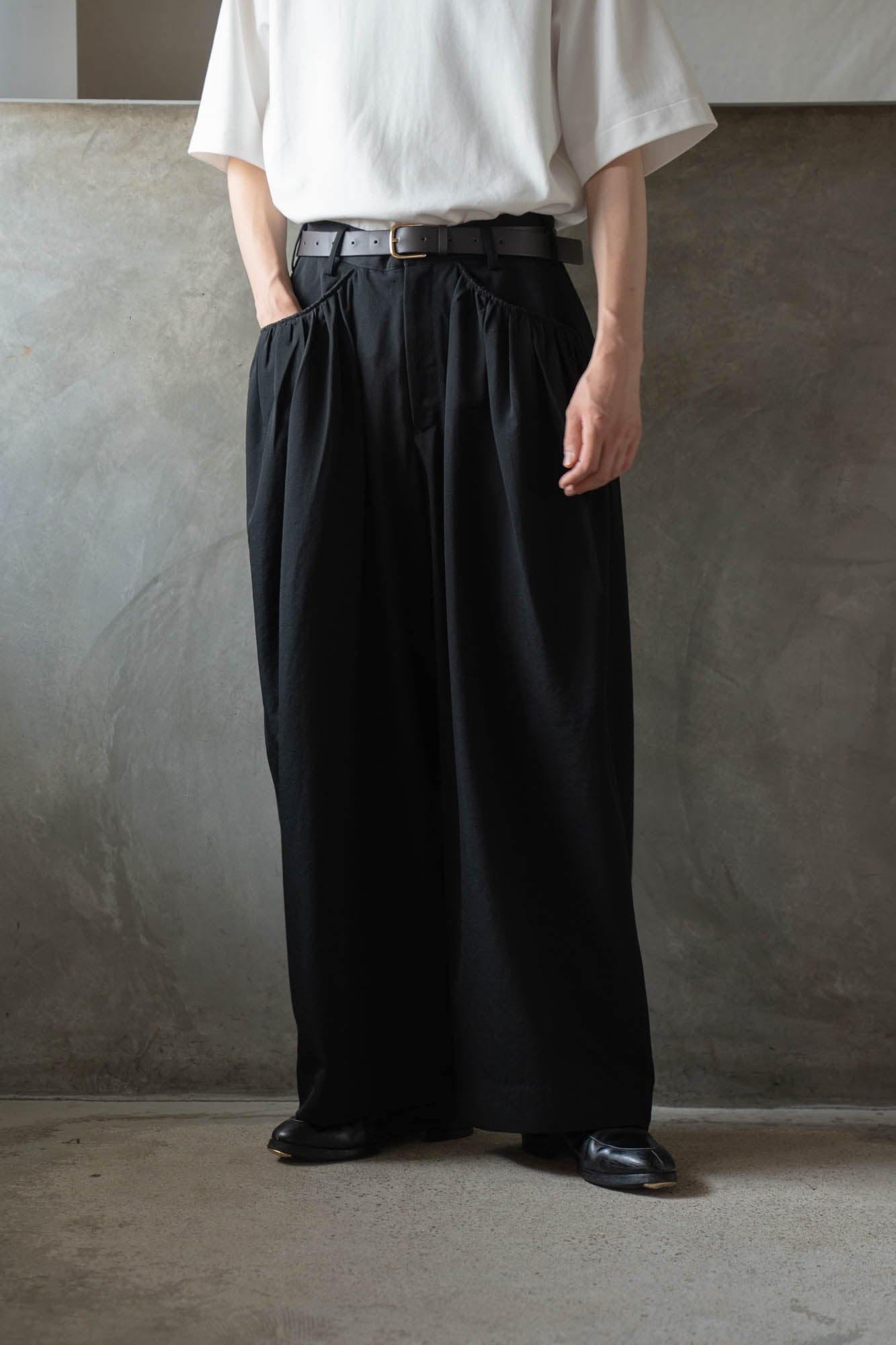 Gather-detail wool gabardine pants