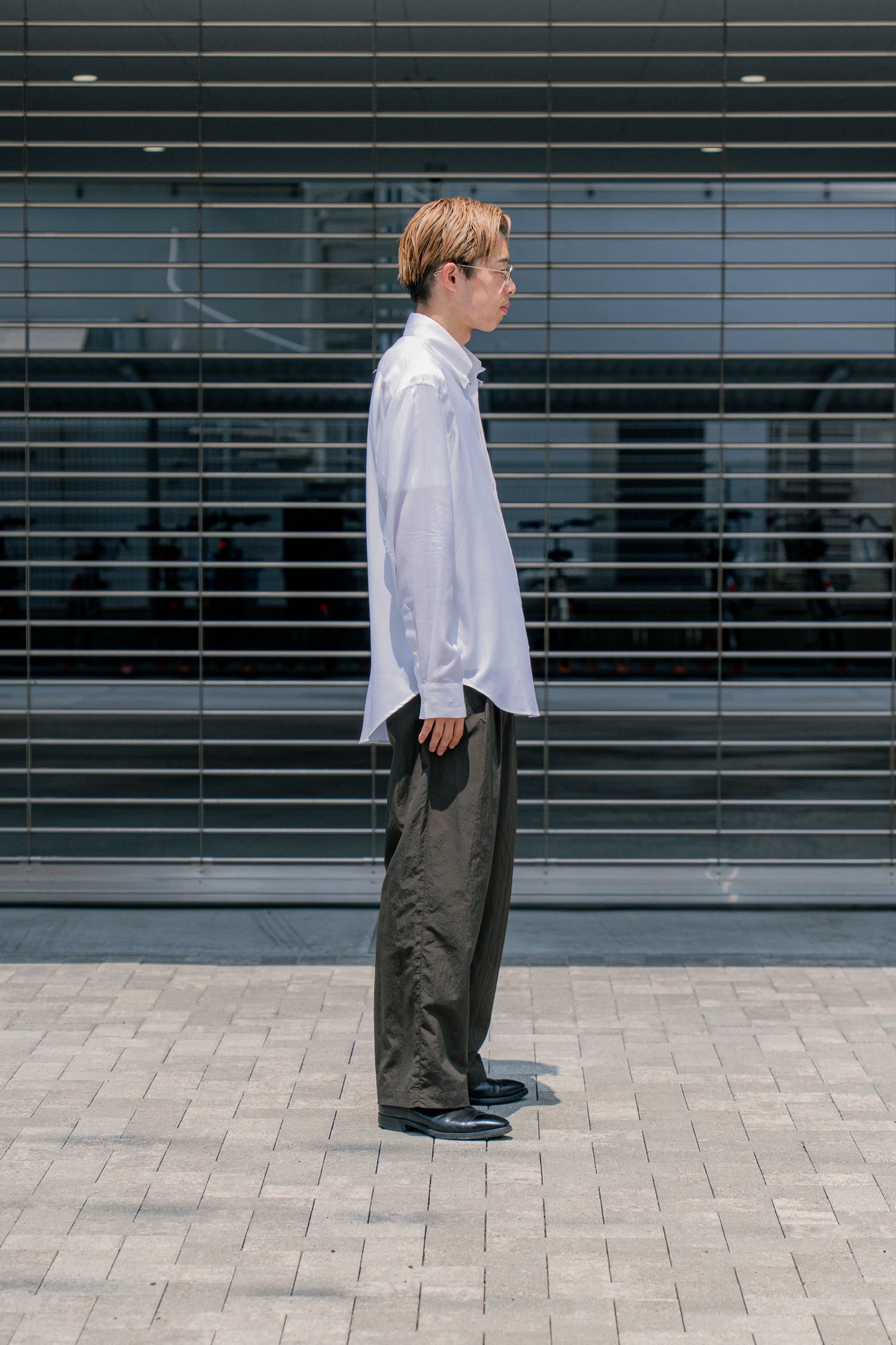 REGULAR FIT TAB COLLAR SHIRT.14