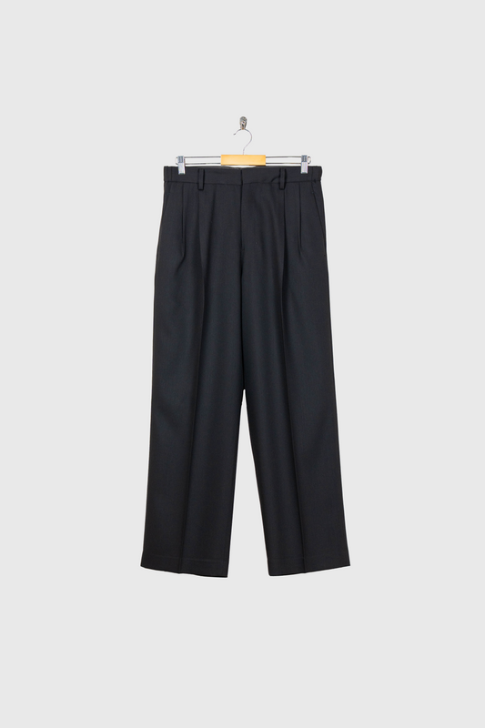 TWO TUCKS WIDE TROUSERS