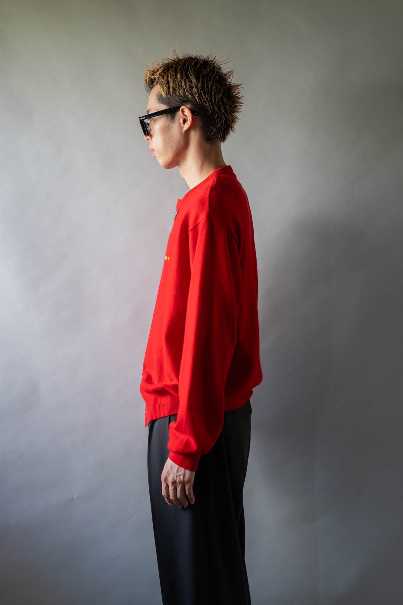 Wool knit cardigan for sign