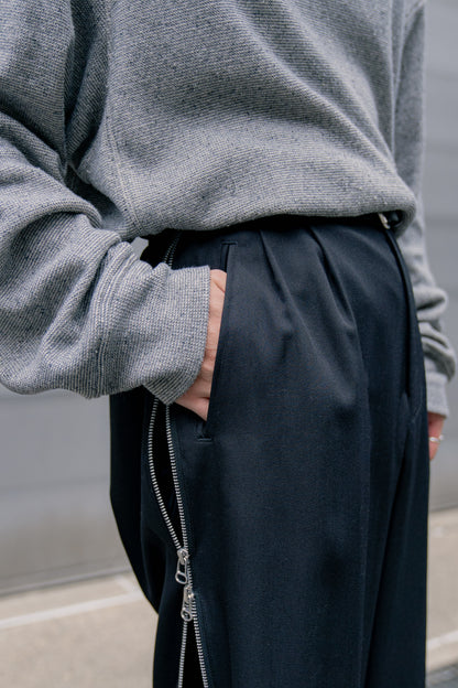 Dobby cloth side zip pants