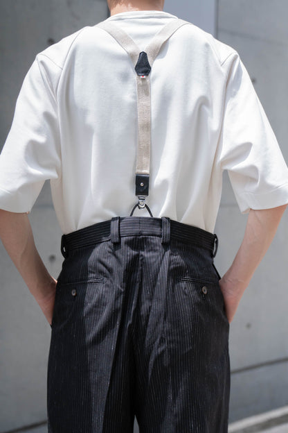 sign別注 Two-tuck trousers with suspenders