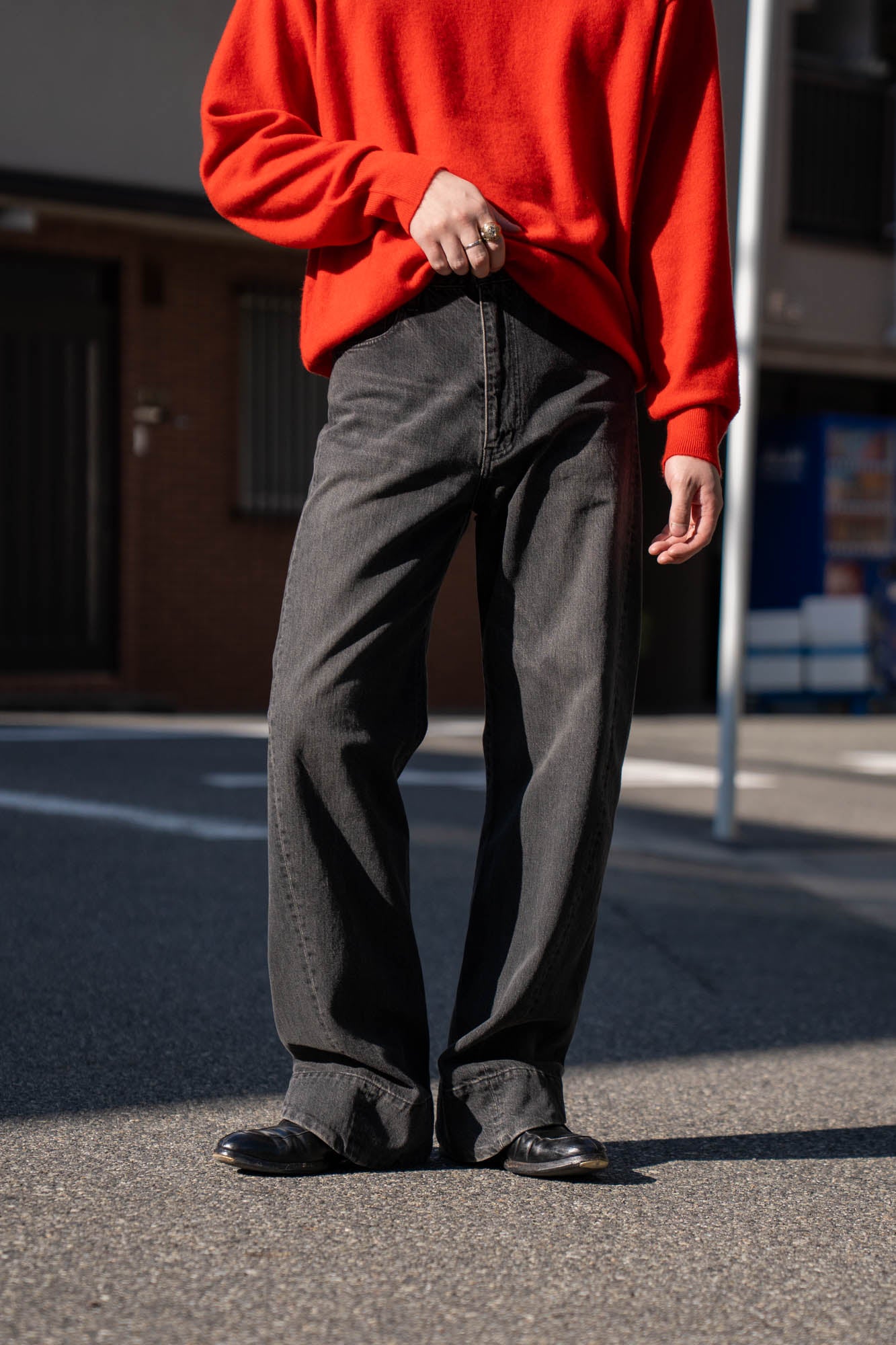 TWIST CUT DENIM JEANS(ST.1396)