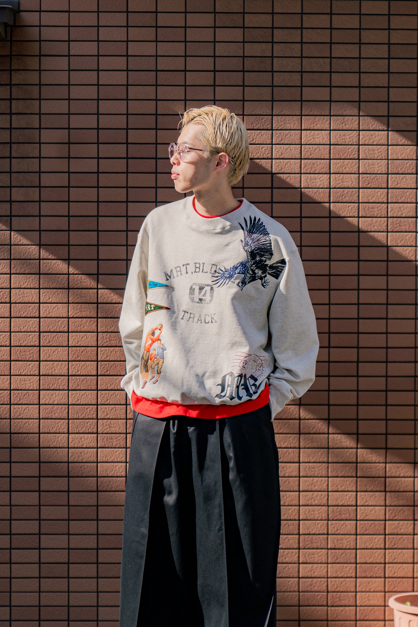 Multi embodied-design sweatshirt