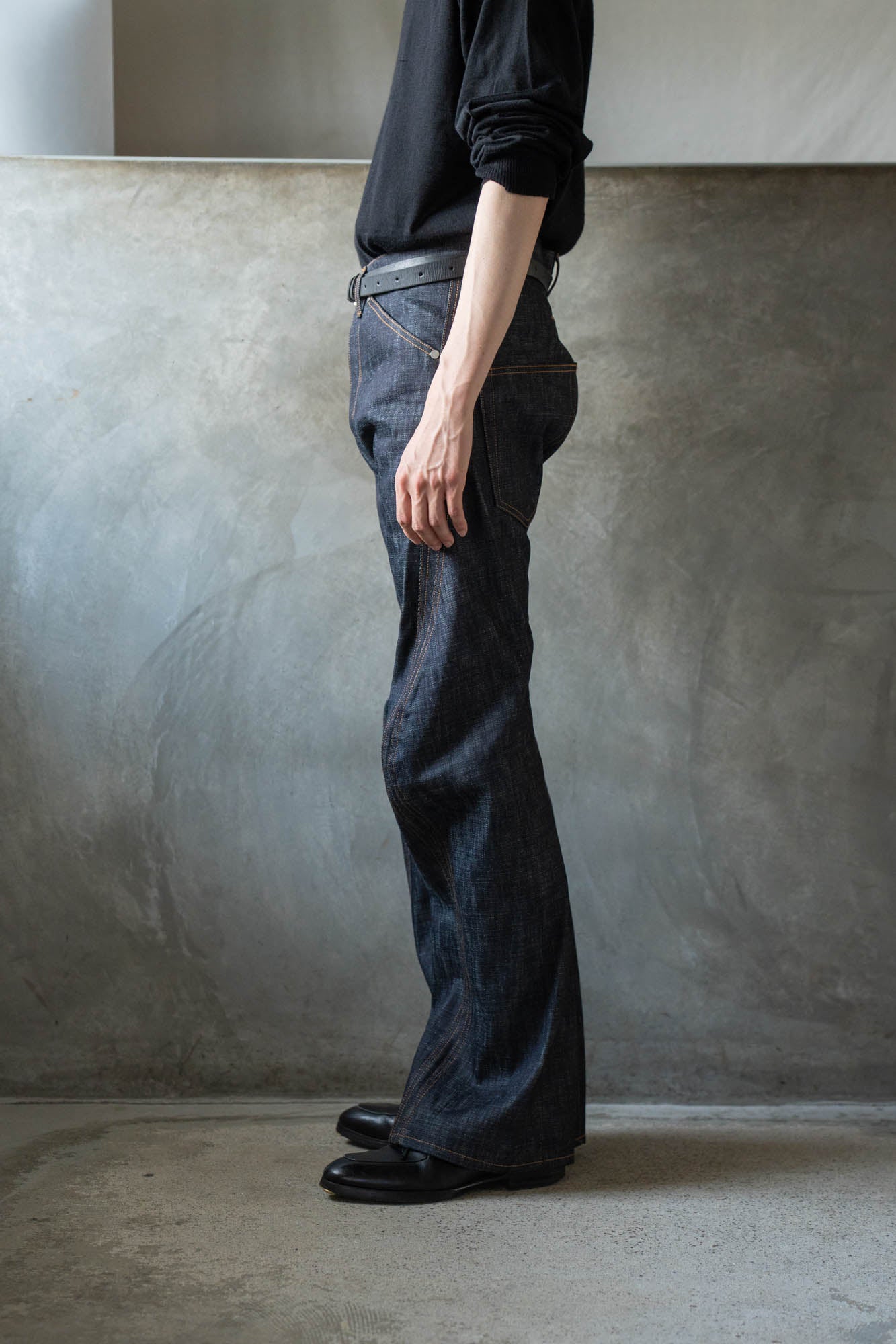 3D TWISTED JEANS