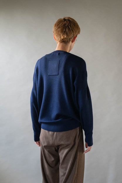 META SWEATER