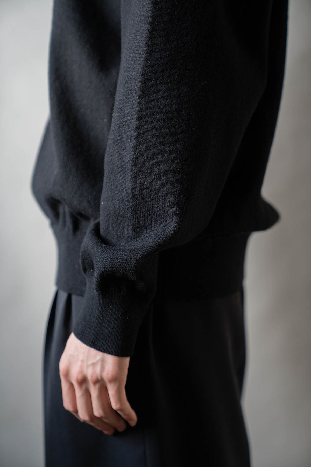 RIGID CASHMERE SWEATER P/O