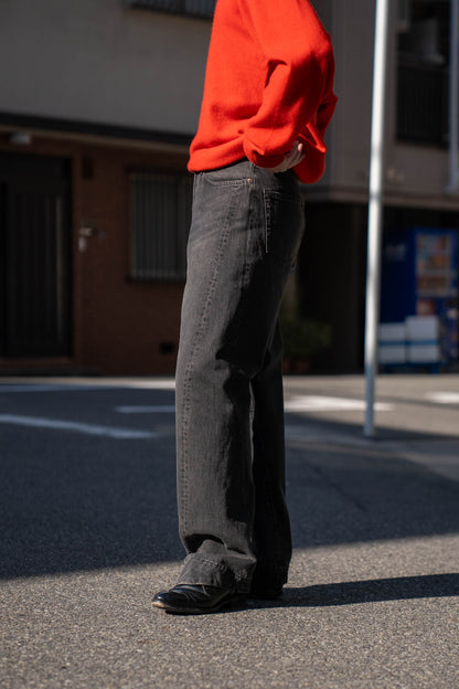 TWIST CUT DENIM JEANS(ST.1396)