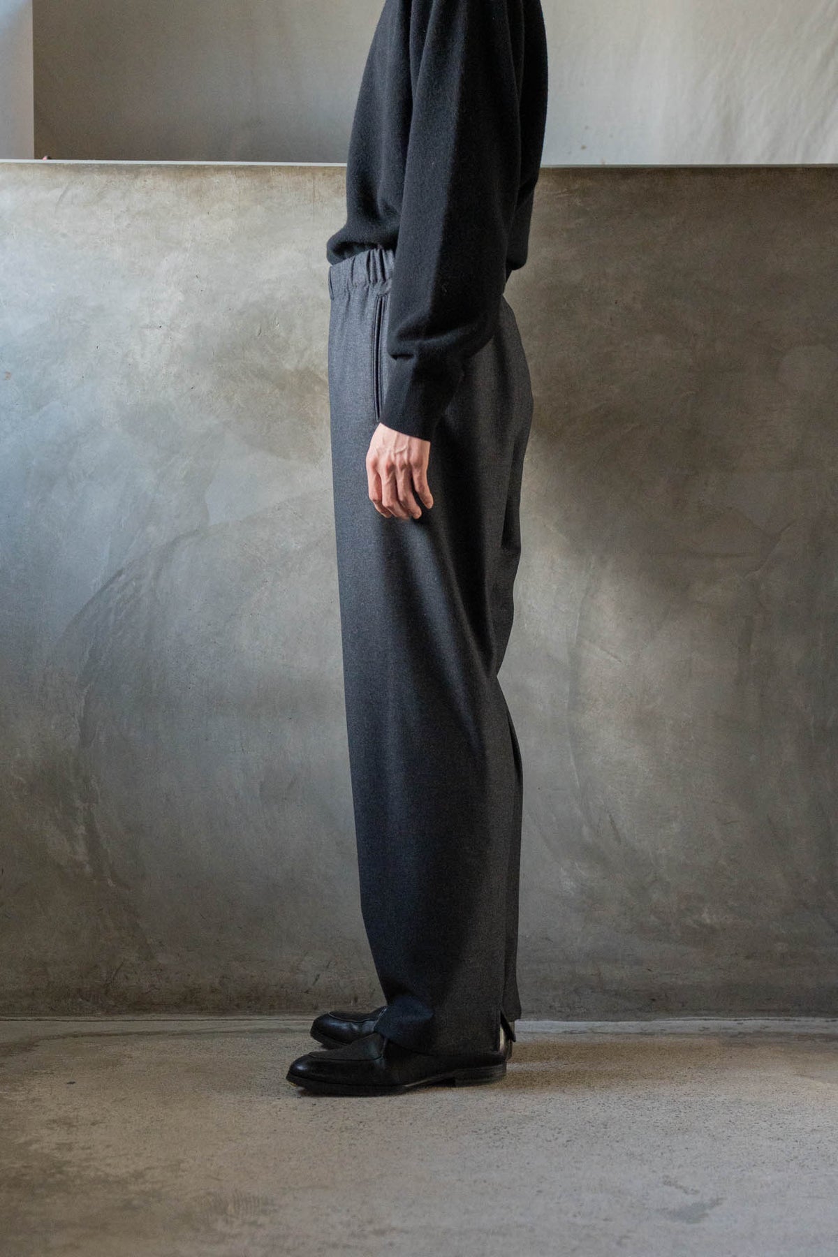 Drawstring Trousers in Wool Flannel
