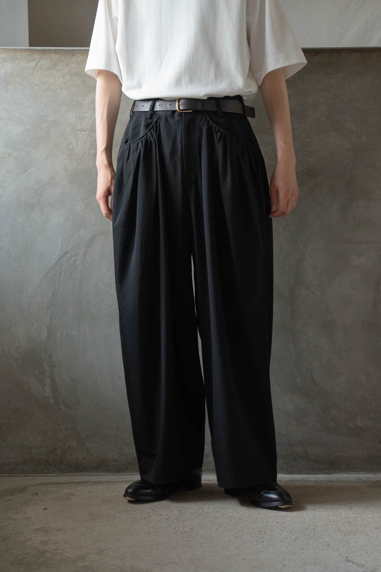 Gather-detail wool gabardine pants