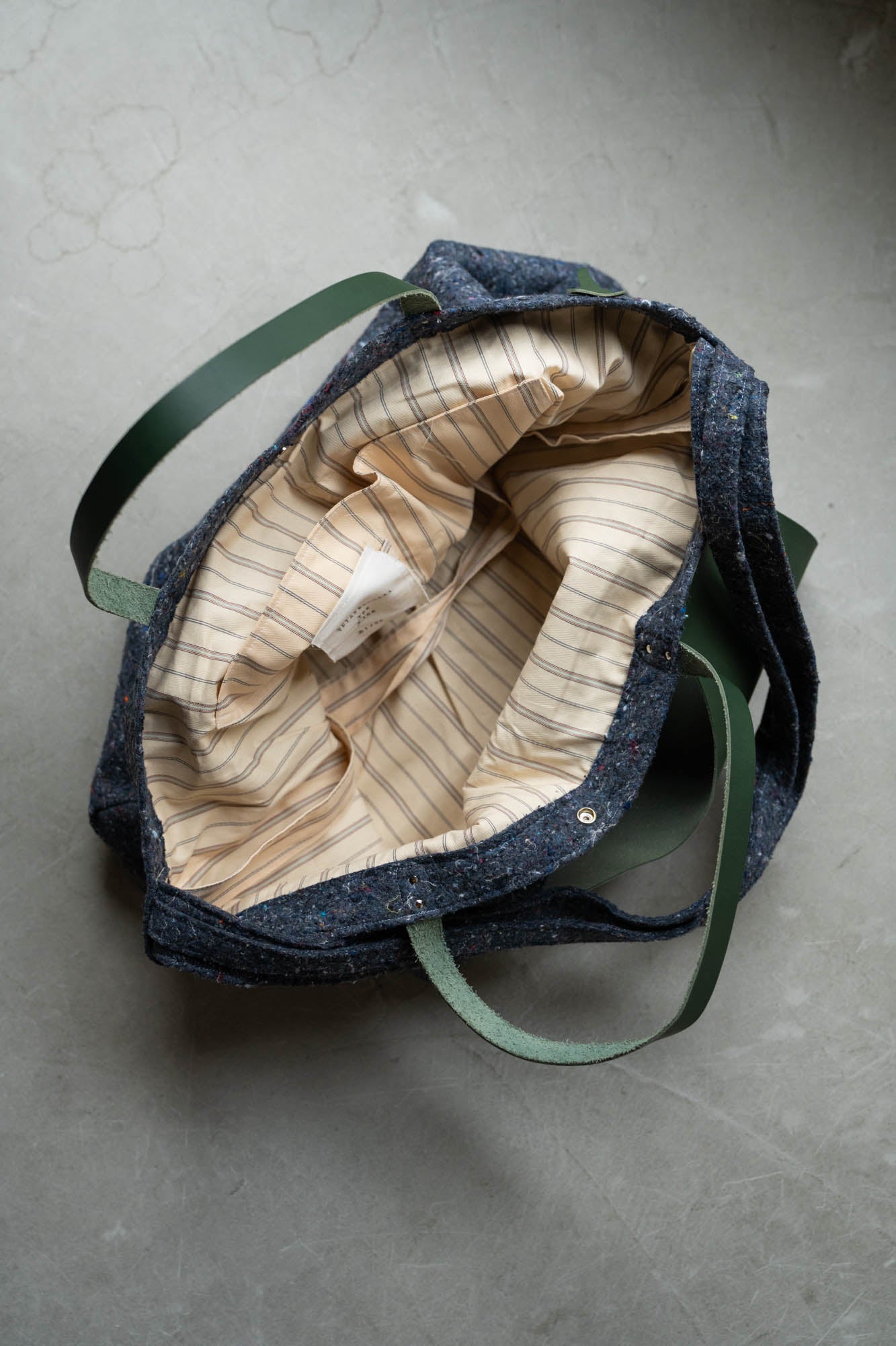 ATELIER BAG -WITH VEGETABLE TANNED LEATHER- for sign