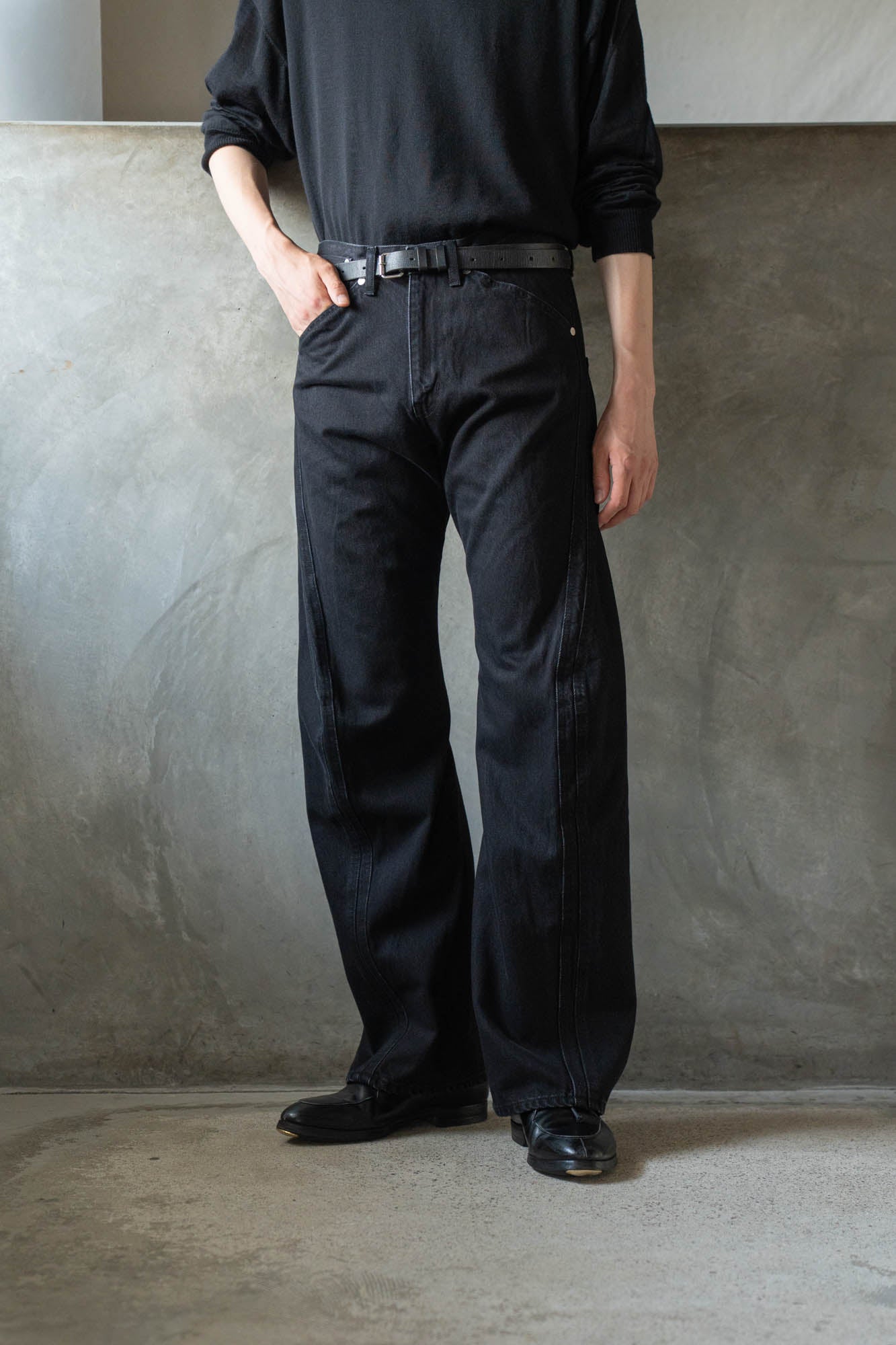 3D TWISTED JEANS