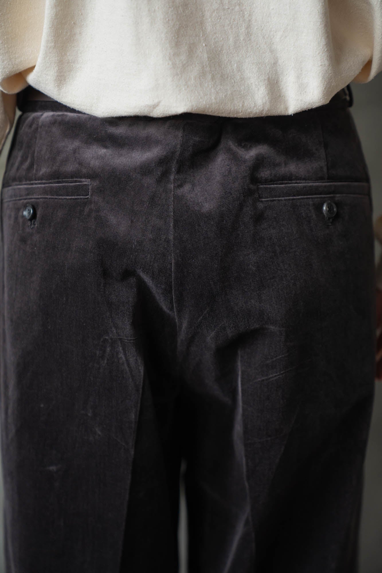 Fade Velvet Two-tuck Slacks
