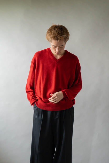 CASHMERE V-NECK KNIT .16