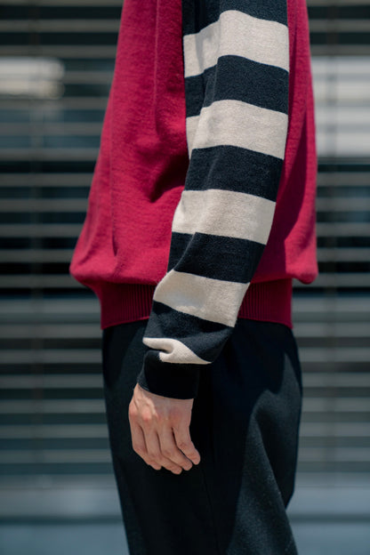 COTTON CASHMERE BORDER SLEEVE SWEATER