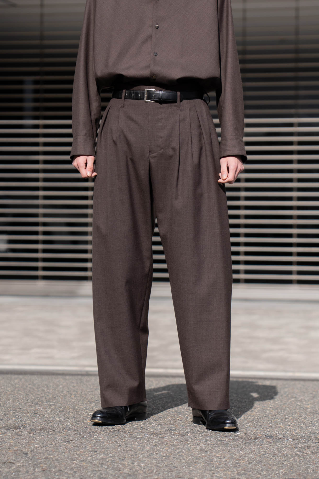 5 Tuck Trouser in Wool Tropical