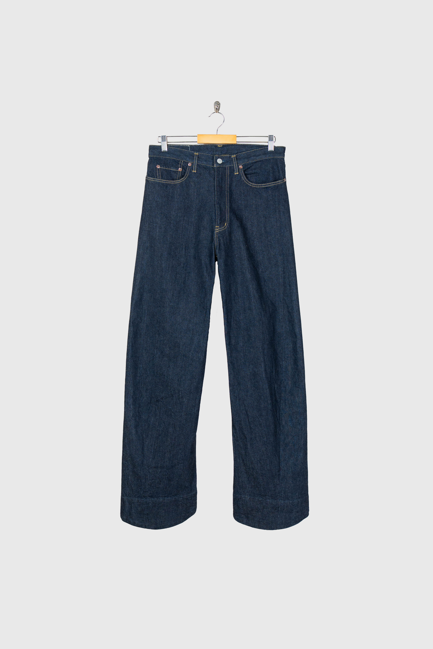 TWIST CUT DENIM JEANS(ST.1397)