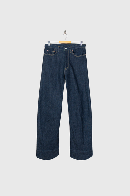 TWIST CUT DENIM JEANS(ST.1397)