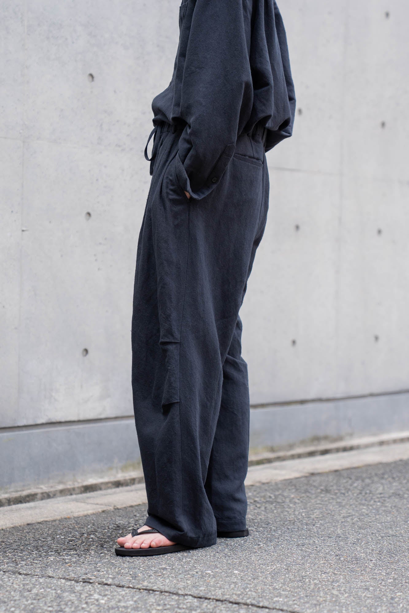 Linen Silk Wide Knee Tuck Pants