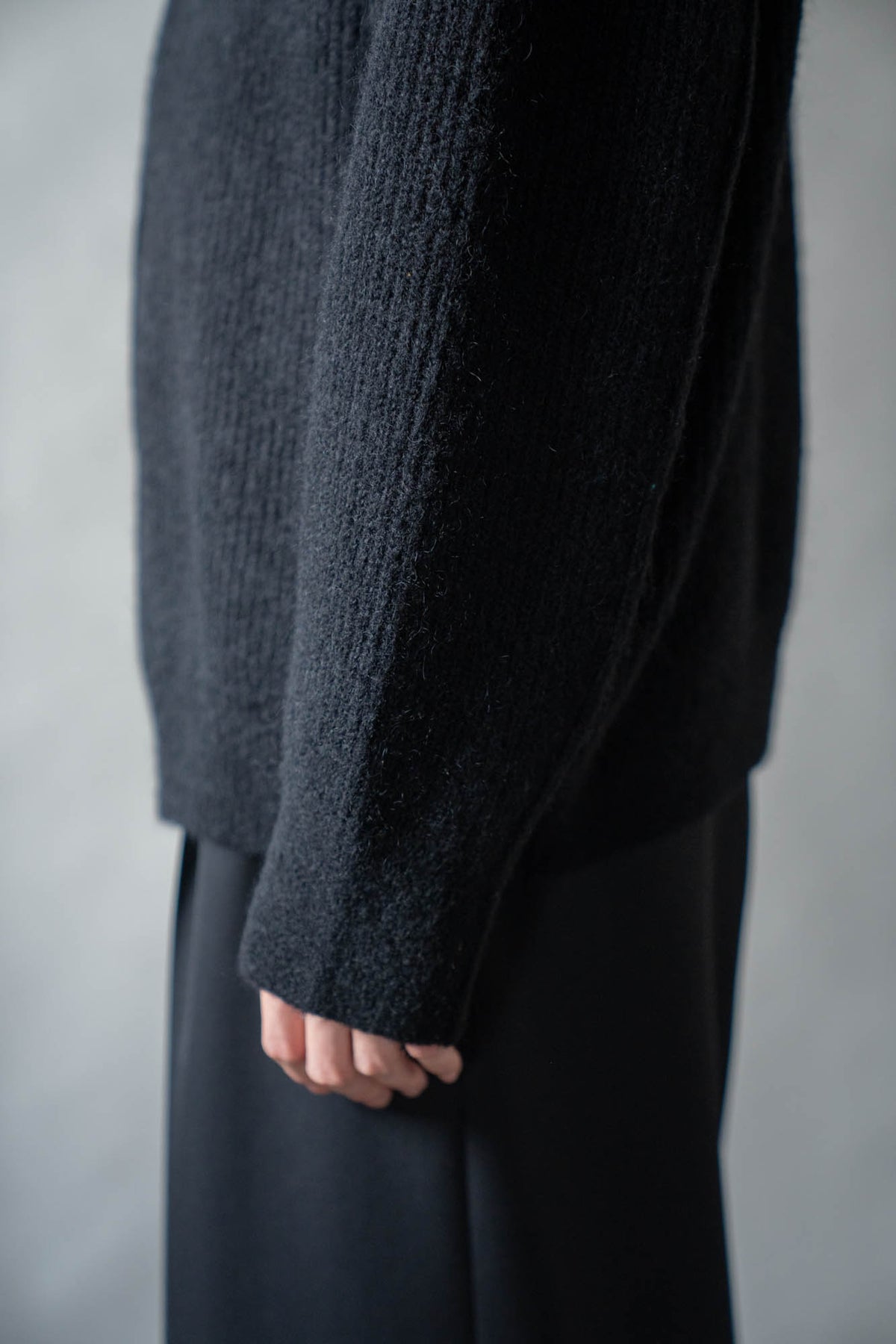 CREW-NECK KNIT CARDIGAN