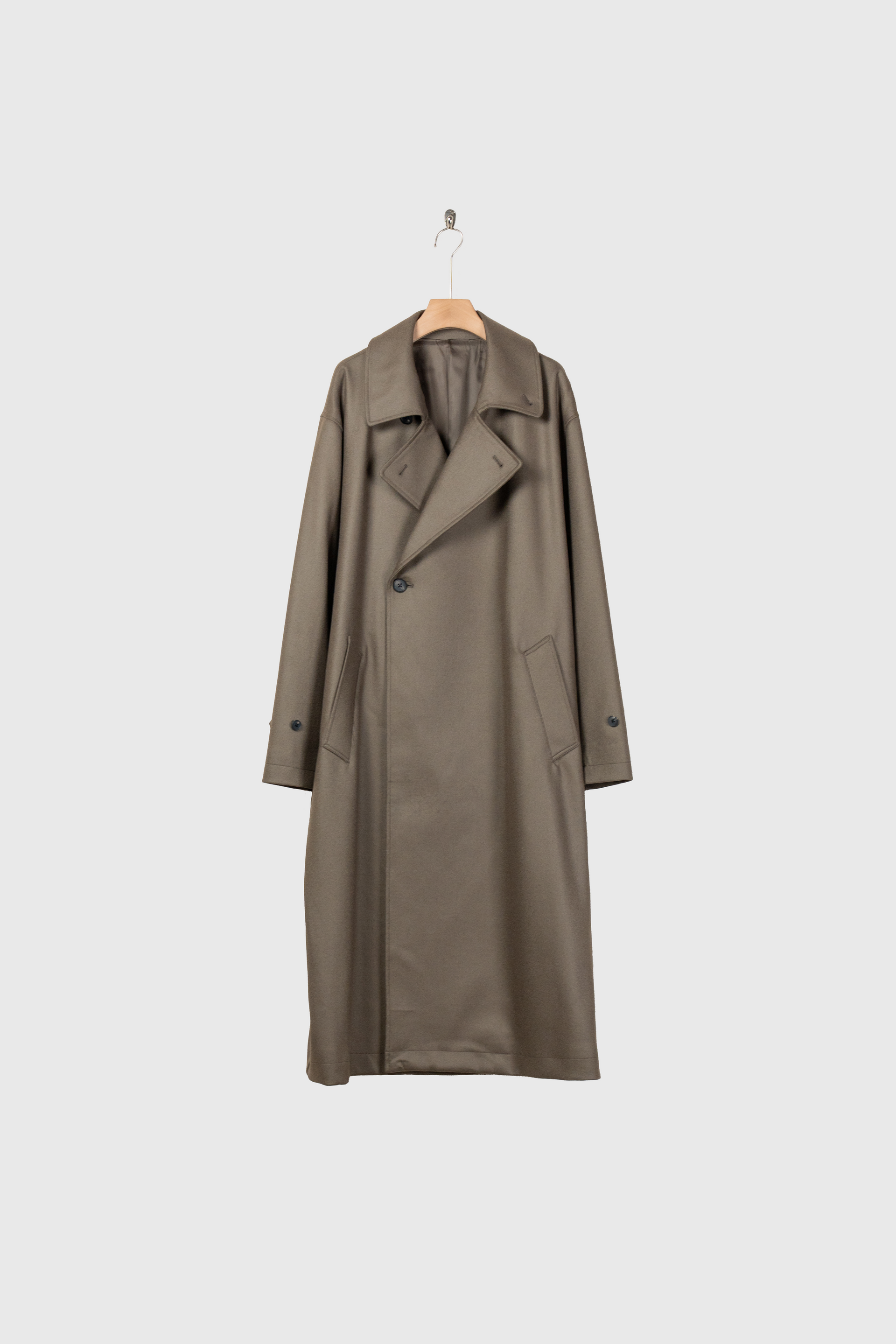 【ssstein】OVERSIZED DOUBLE BREASTED COAT OVERSIZED DOUBLE BREASTED COAT – ssstein