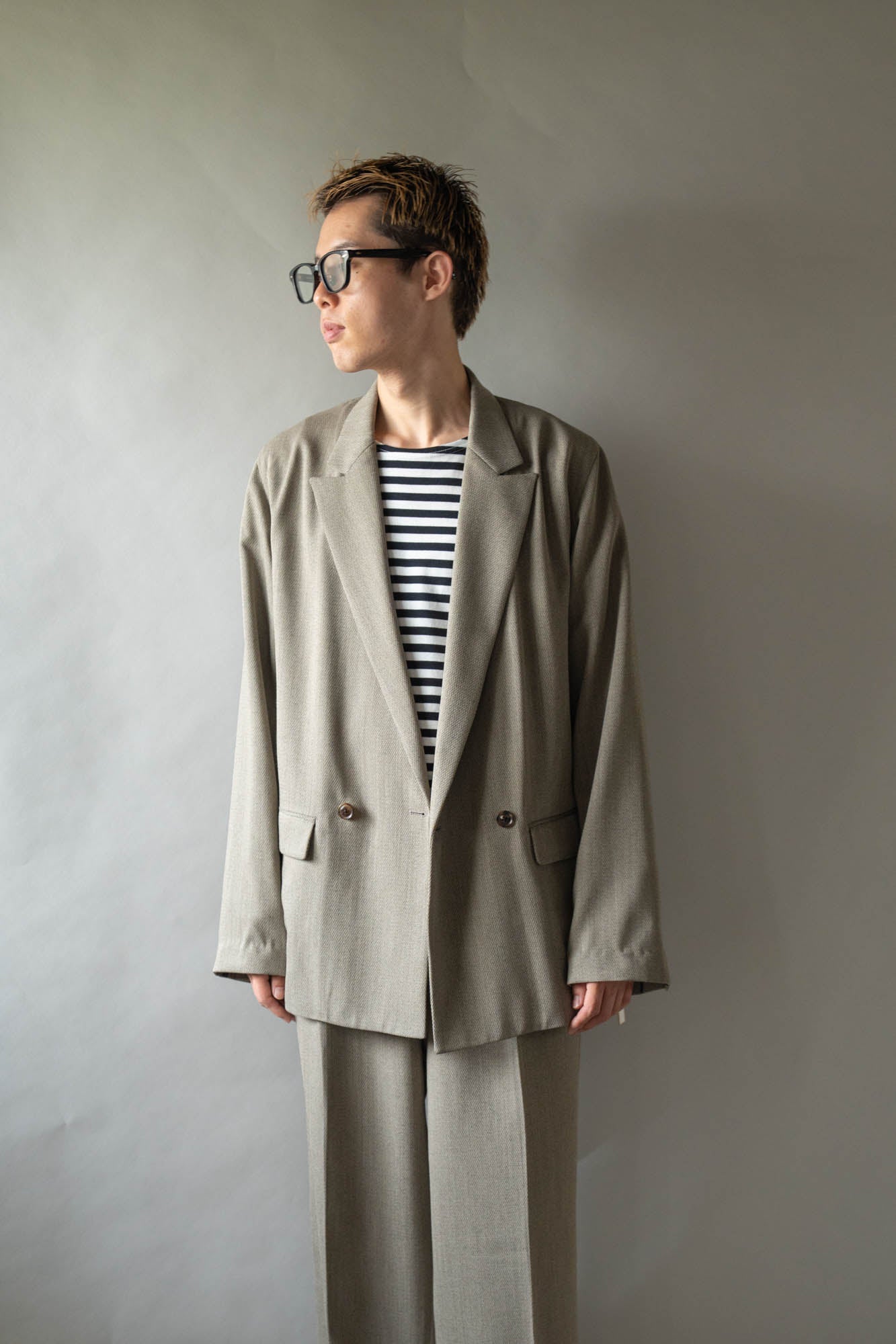 DOUBLE-BREASTED RELAX SHOULDER JACKET