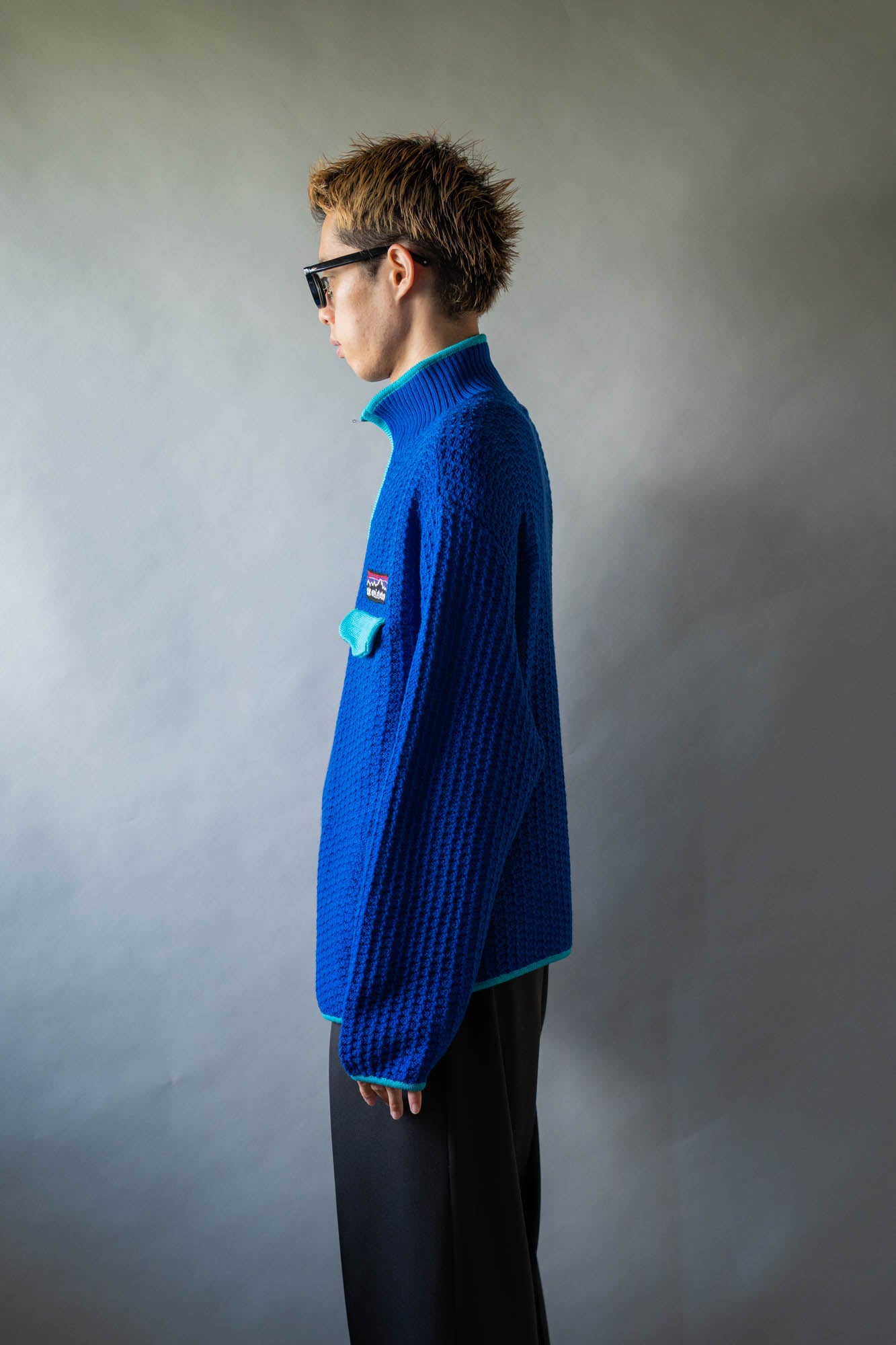 MOUNTAIN KNITTING PULLOVER