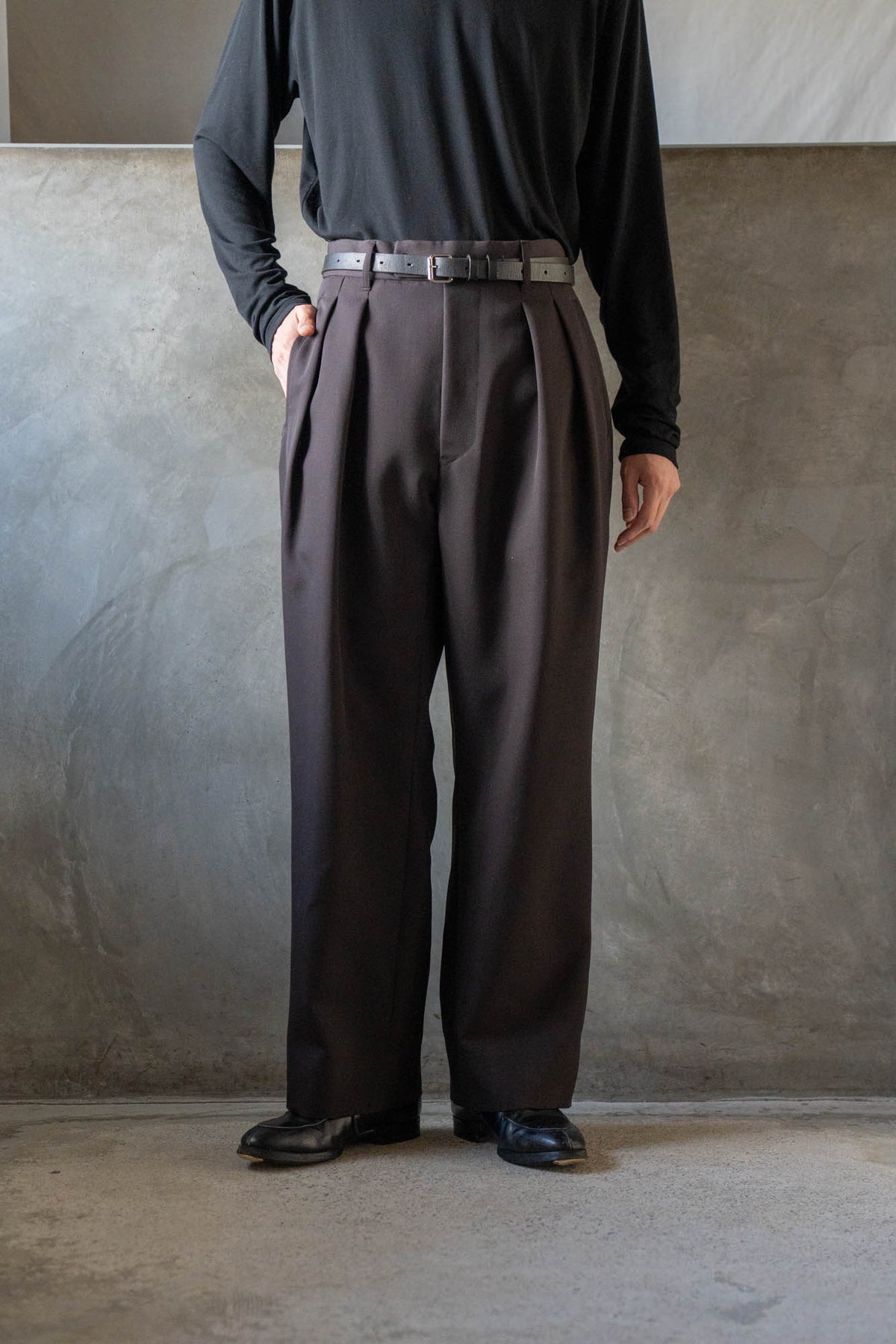 CLASSIC TROUSERS