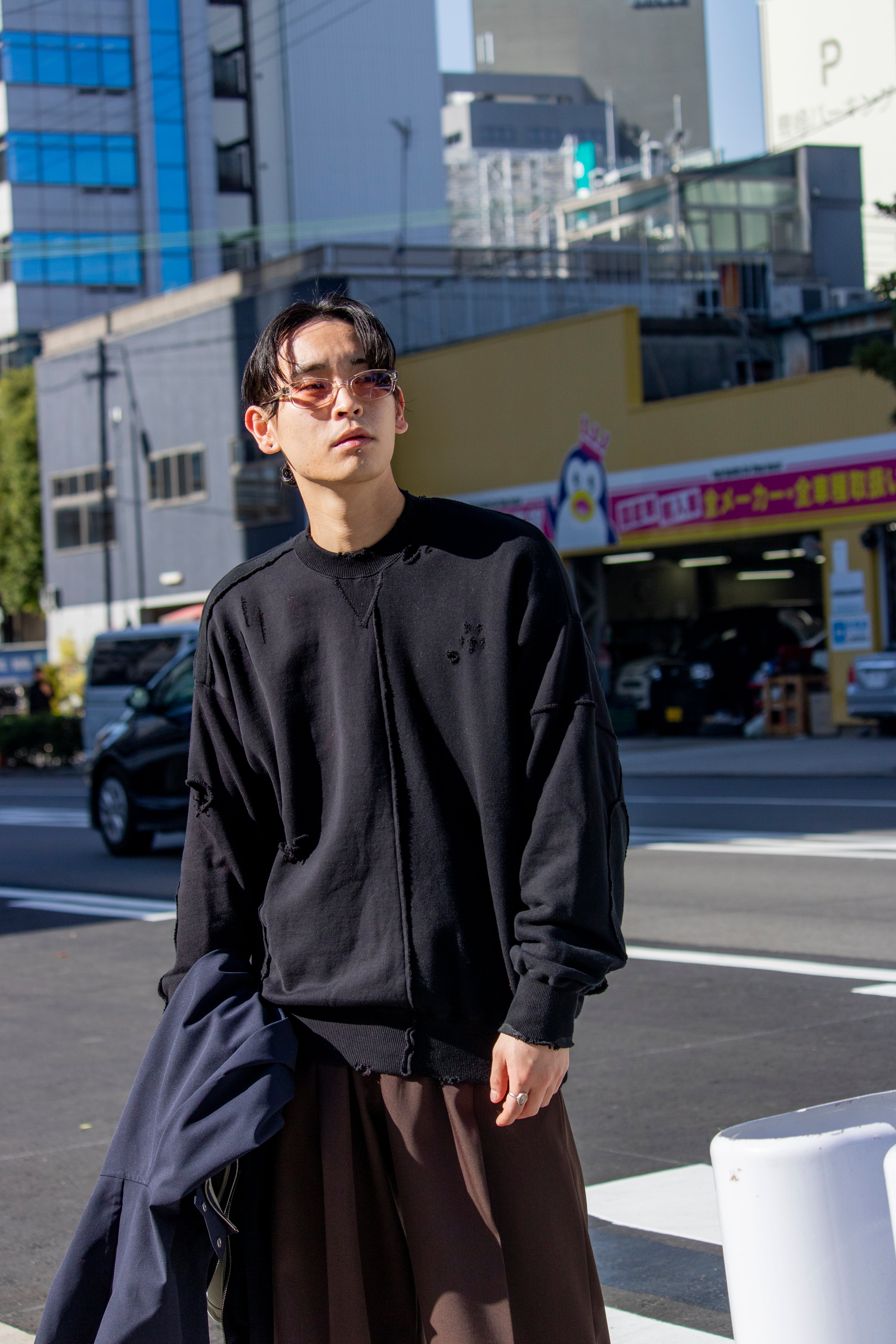 OVERSIZED RECONSTRUCTION SWEAT LS